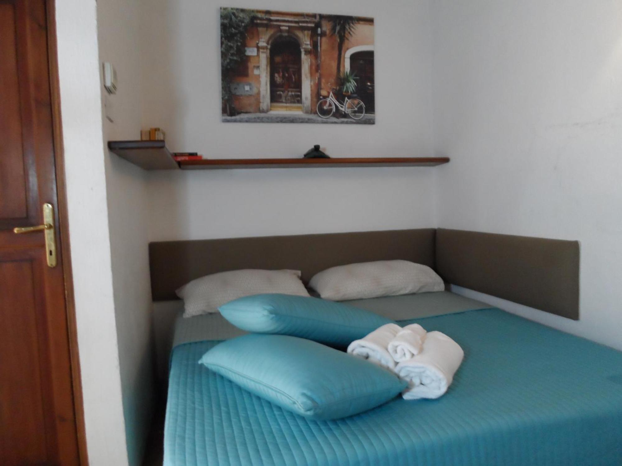 Vaticano Ohana Suite Trastevere Roma Exterior foto
